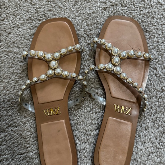 Zara Women's Tan Sandals with Pearl Accents - Picture 1 of 2
